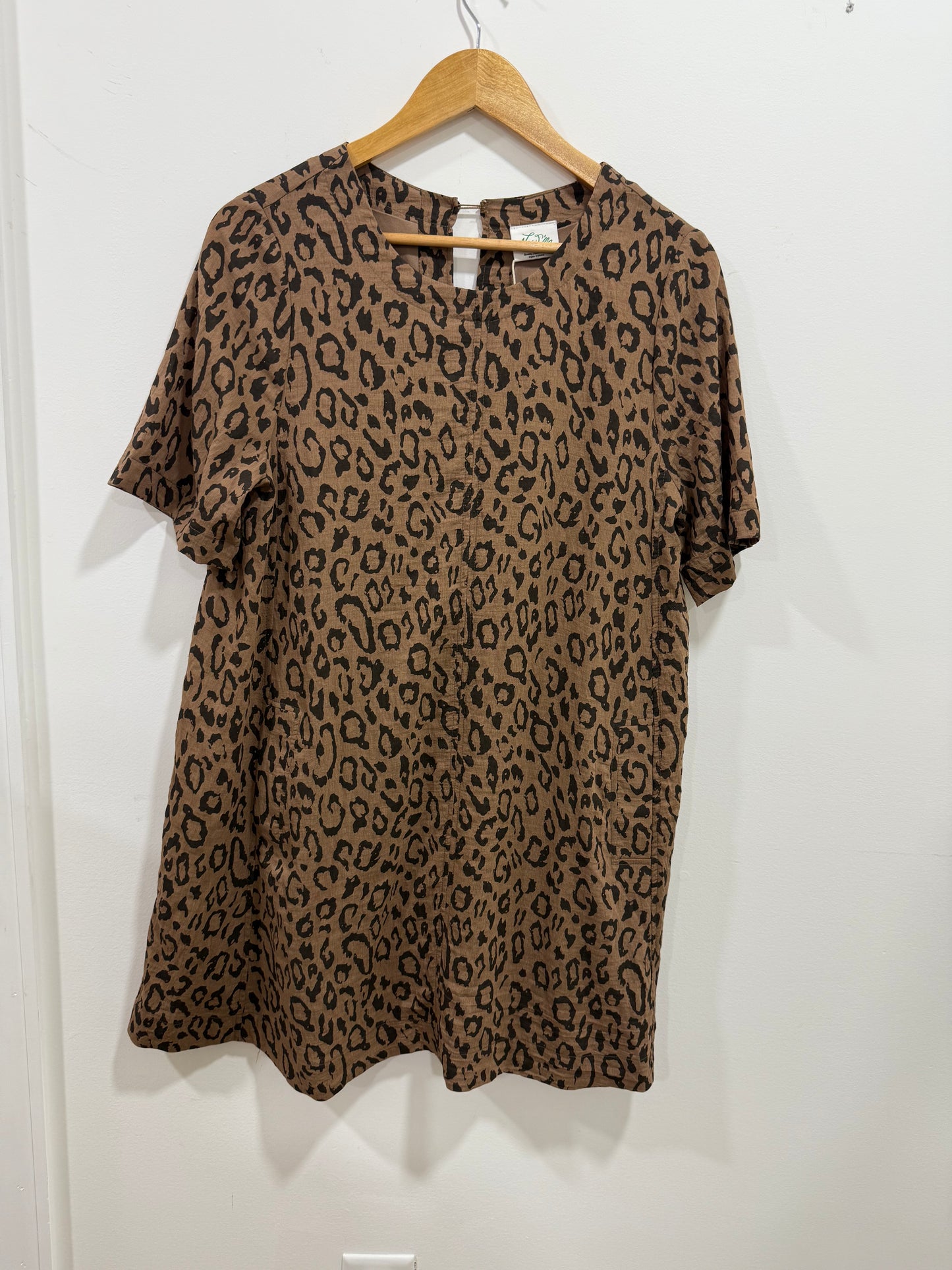 Leopard Short Sleeve Dress with Pockets