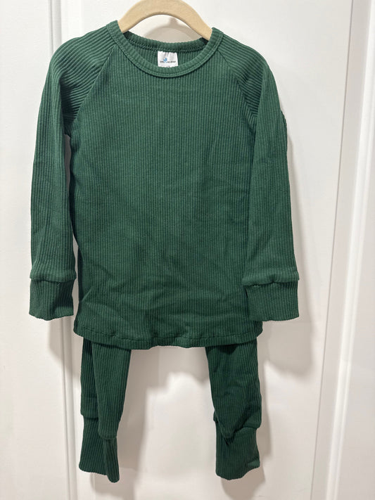 Green Pajamas Set