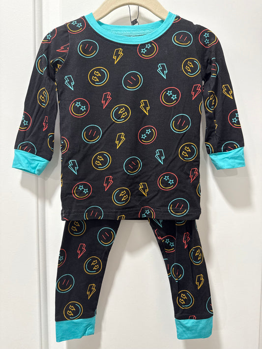 Smiley and Lightning Bolt Bamboo Pajamas Set